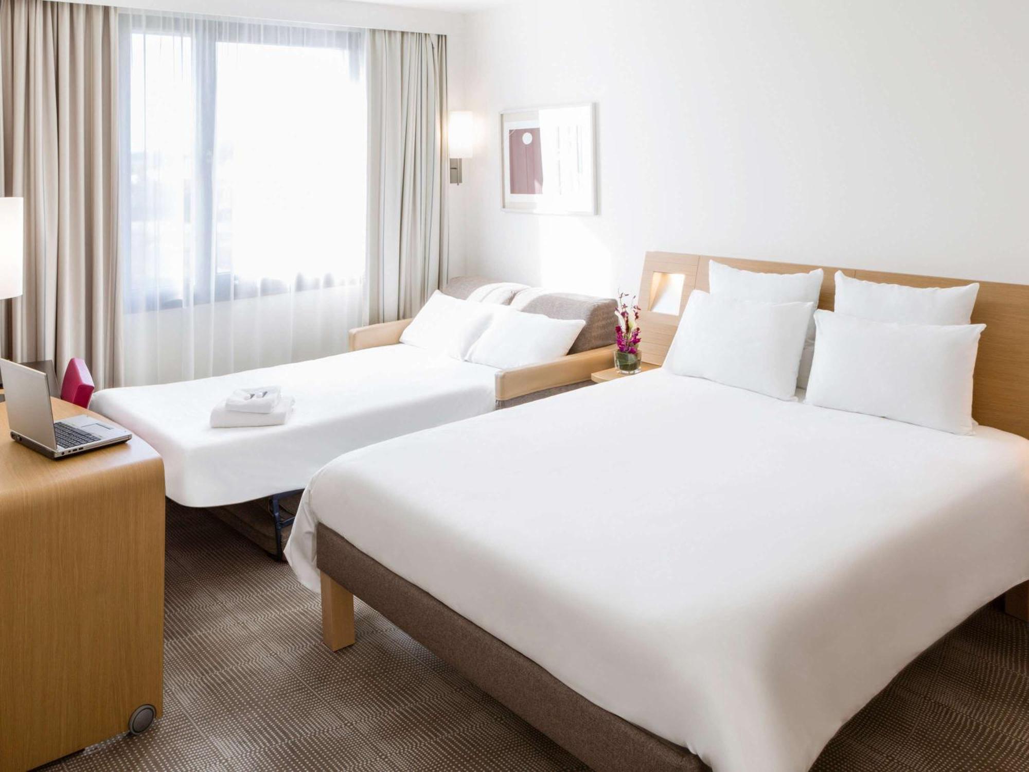 Novotel Hotel